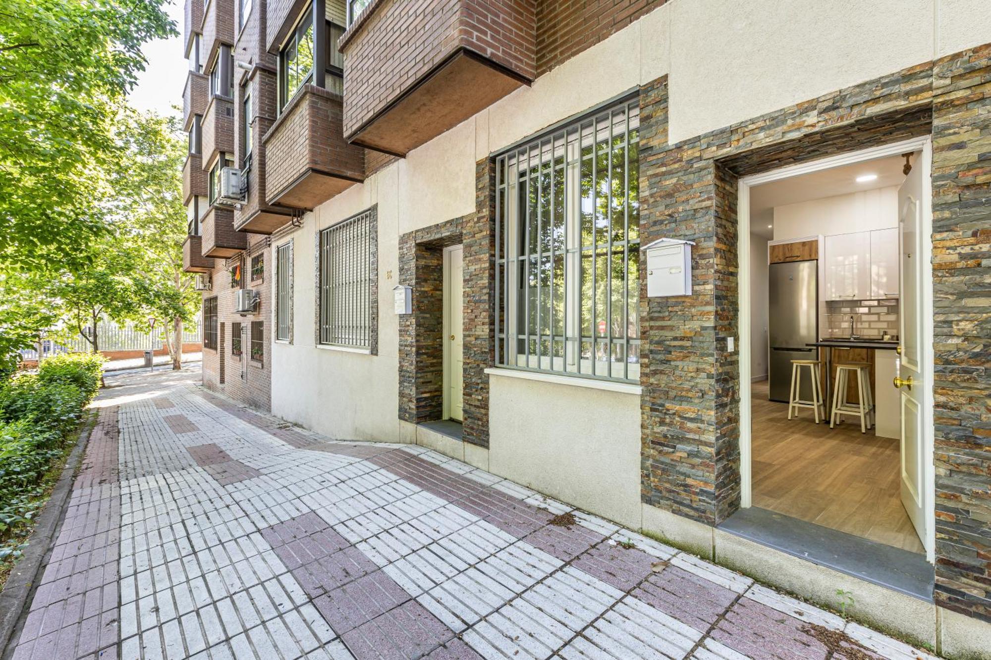 Apartamentos A 5 Minutos Del Centro De Madrid 4P, Madrid